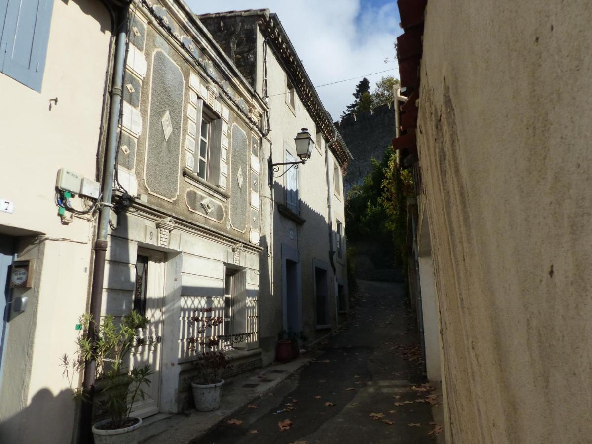 Maison Des Remparts Nichee Sous La Cite Carcassonne Exterior foto